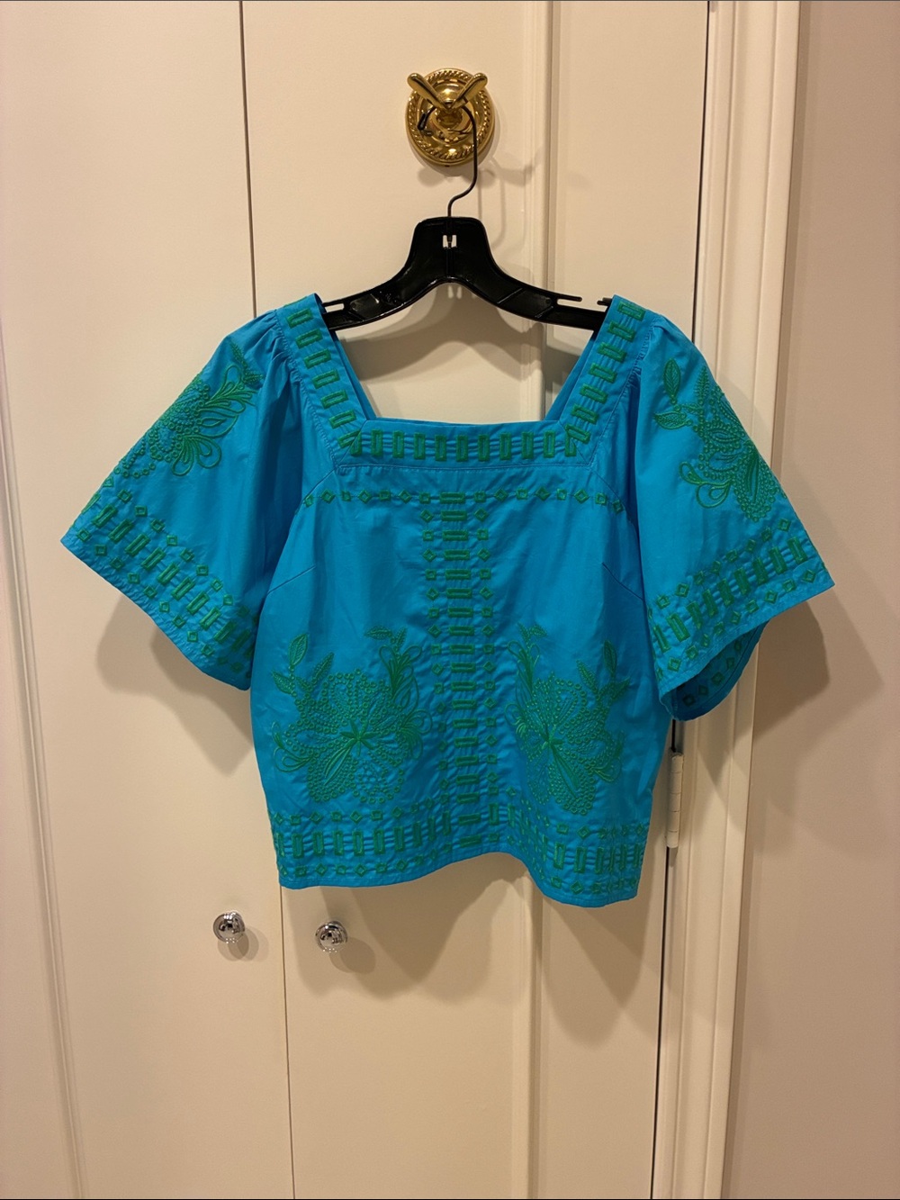 Avara Top